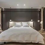 Les De L'ile Barbe 5* Lyon
